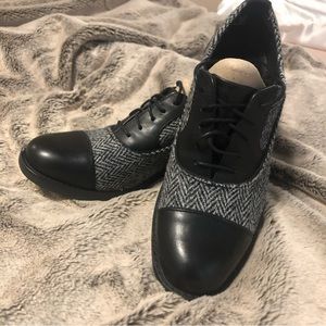 North face women’s 7 Harris tweed flat NEW